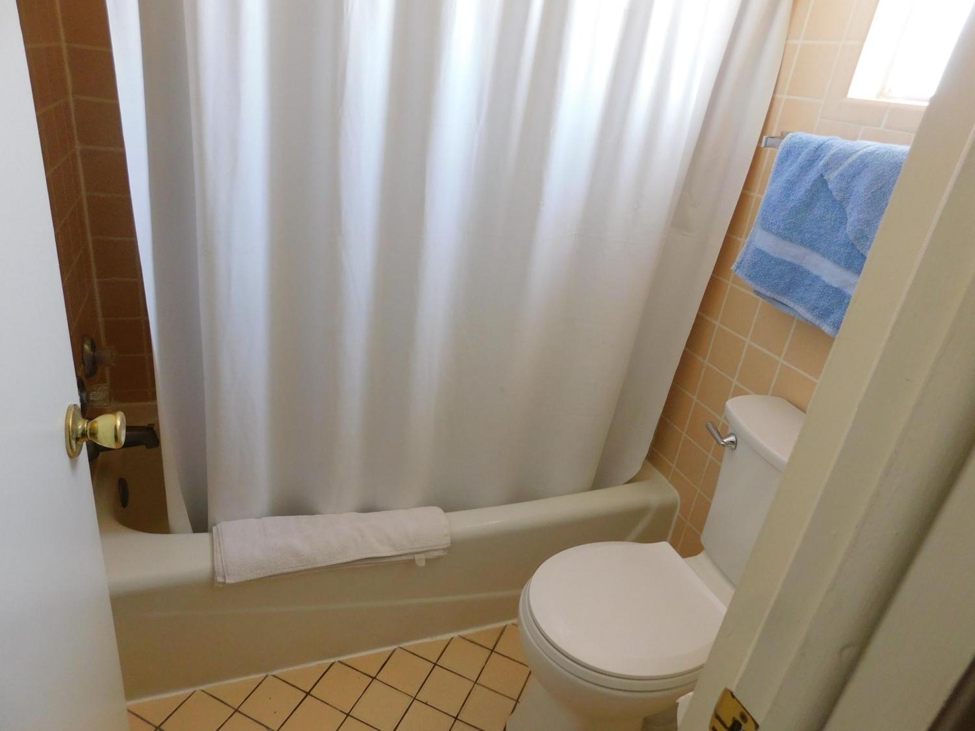 Royal Host Motel Лас Крусес Стая снимка