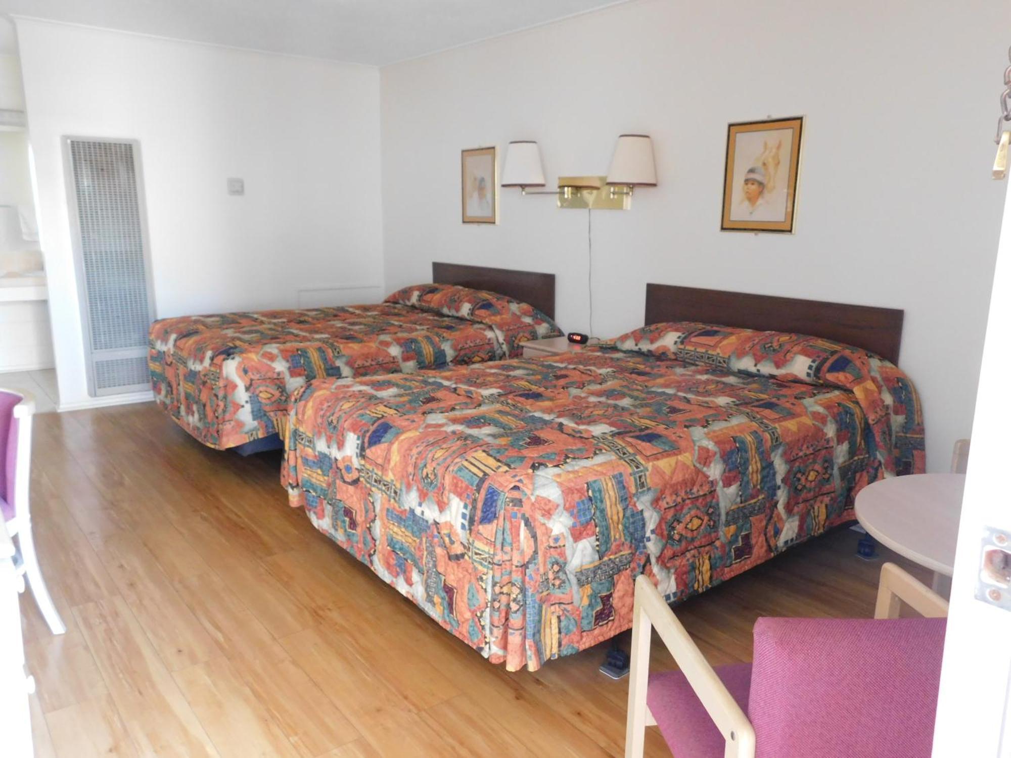 Royal Host Motel Лас Крусес Стая снимка