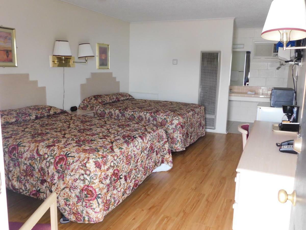 Royal Host Motel Лас Крусес Екстериор снимка
