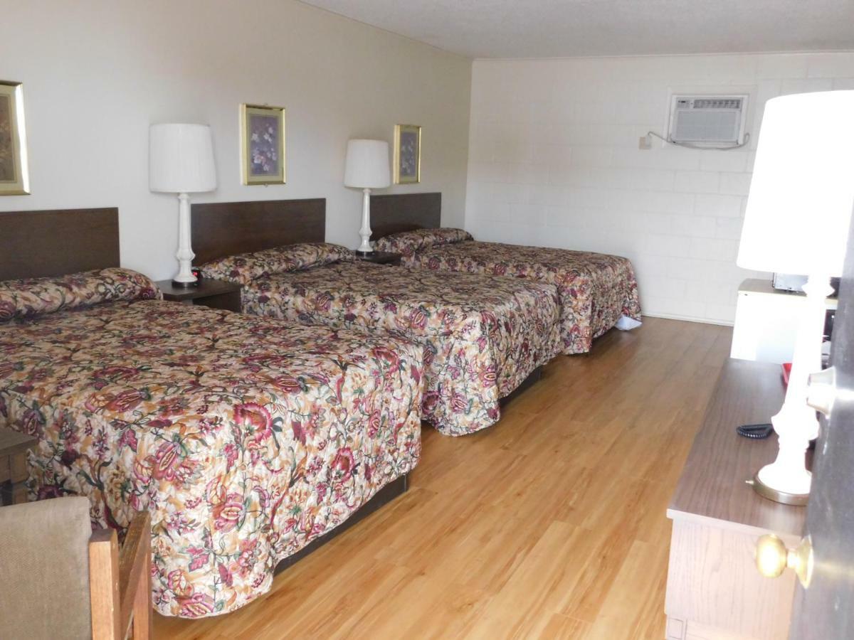 Royal Host Motel Лас Крусес Екстериор снимка